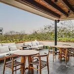 Tropical Oasis With Plunge Pool & Peaceful Garden - Mira Luna 131c Apartment