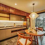 Tropical Oasis With Plunge Pool & Peaceful Garden - Mira Luna 131c