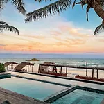 Amansala Hotel 4*