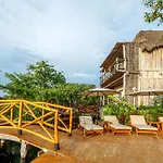 Hotel Shibari - Restaurant & Cenote Club
