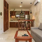 Centrico Depto De 2 Rec. Roof Garden Con Piscina Exclusiva