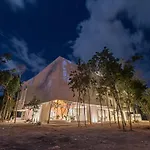 Sak Ph 305 B. Cenotes & Beach Nearby