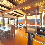 Chillaxing Beach Front House