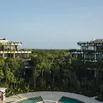 Luxury Loft With Pools, Gym, Rooftop And Panoramic Jungle Views *