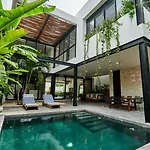 Casa Aventura Secluded Oasis 24h Security Near Sandy Beaches