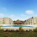 Dpto. Remodelado-Acabados De Lujo-Alberca-A.A