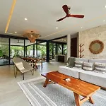 Villa Casa Aventura Secluded Oasis 24h Security Near Sandy Beaches *