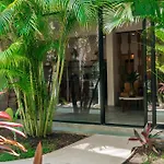 Kinah Retreat - Exclusive Boho Tropical Escape