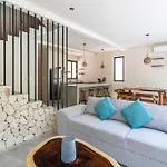 Villa 4 Bedroom Cedra #10 *