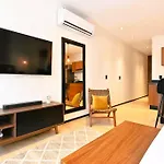 Hyde 104 Enjoy Private Plunge Pool+2 Free Bike+Gym+Roof Top