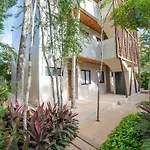 Brandnewstudio Exterior Tub Tulum Jungle