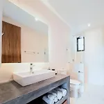 Amazing And New 2 Bedroom La Veleta