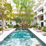Amazing And New 2 Bedroom La Veleta Tulum