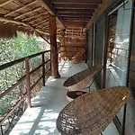 Amor Rooms Hotel 2*