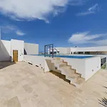 Dreamed Apartment Brava With Rooftop & Bridge Pool