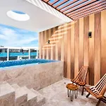 Ph With Privatepool In Aldeazama