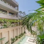 New Beautiful Cozy 1Br With Private Pool