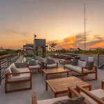 Gorgeous Swim Up Condo - Sleeps 4 - Private Cenote