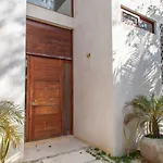 The Mayan World House Of La Veleta