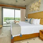 Luxurious Studio Ph With Exclusive Pool Downtown Tulum