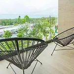 Luxurious Studio Ph With Exclusive Pool Downtown Apartamento