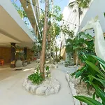 Apartamento Luxurious Studio Ph With Exclusive Pool Downtown *