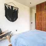 Tranquil With Private Pool And Garden Villa *
