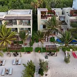 Mereva Hotel 4*