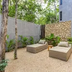 New 2 Bdr, Private Rooftop Pool, Gym And Cowork