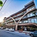 Modern Studio Downtown With Rooftop, Pool, Gym And Parking