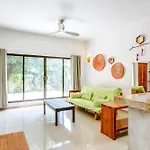 In The Heart Of - Location In Town Apartment