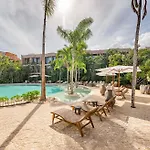 Apartamento Amazing 1br Jungle With Restaurant, Pool And Gym Tulum