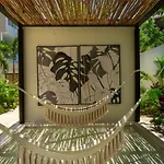 Comfort & Style In 2br - Pool Access - A209
