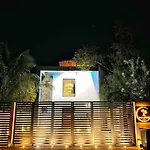 Stunning In The Heart Of La Veleta Villa *