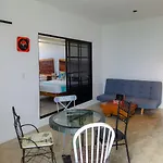 Apartahotel Les Calle 2 By Galian - 350m From Ado Bus Terminal