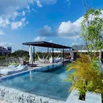 Apartamento 5 Star New Luxury With Infinity & Cenote Pools *