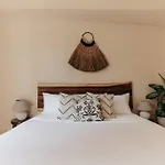 Casa Mazuri Jungle Villa