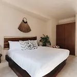 Casa Mazuri Jungle Villa