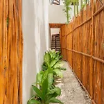Hotel Atman Residences 5*