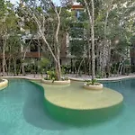 Departamento Nuevo Zona 8