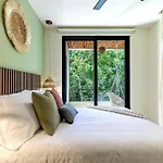 Departamento Nuevo Zona 8