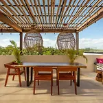 Villa Tuane Luxury Homes