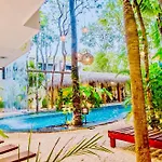 Penthouse Maxia Serenidad Y Comfort Apartamento