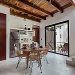 Nice And Cozy Ph With Private Pool