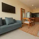 Studio Boutique Con Piscina Y Gimnasio En Bt Homes