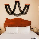 La Joya Villa
