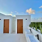 3ppl At Great Price & Location In Apartamento