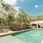 New 2 Bedroom 2 Badrooms Pool Front Concierge