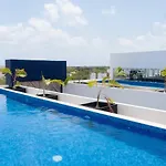 Сasa de vacaciones 2 Bd With Private Balcony, Rooftop Pool, Gym *