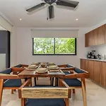 2 Bd With Private Balcony, Rooftop Pool, Gym Tulum